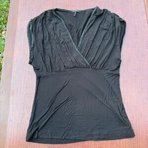 Daisy Fuentes Black Sleeveless Blouse - Women's Medium